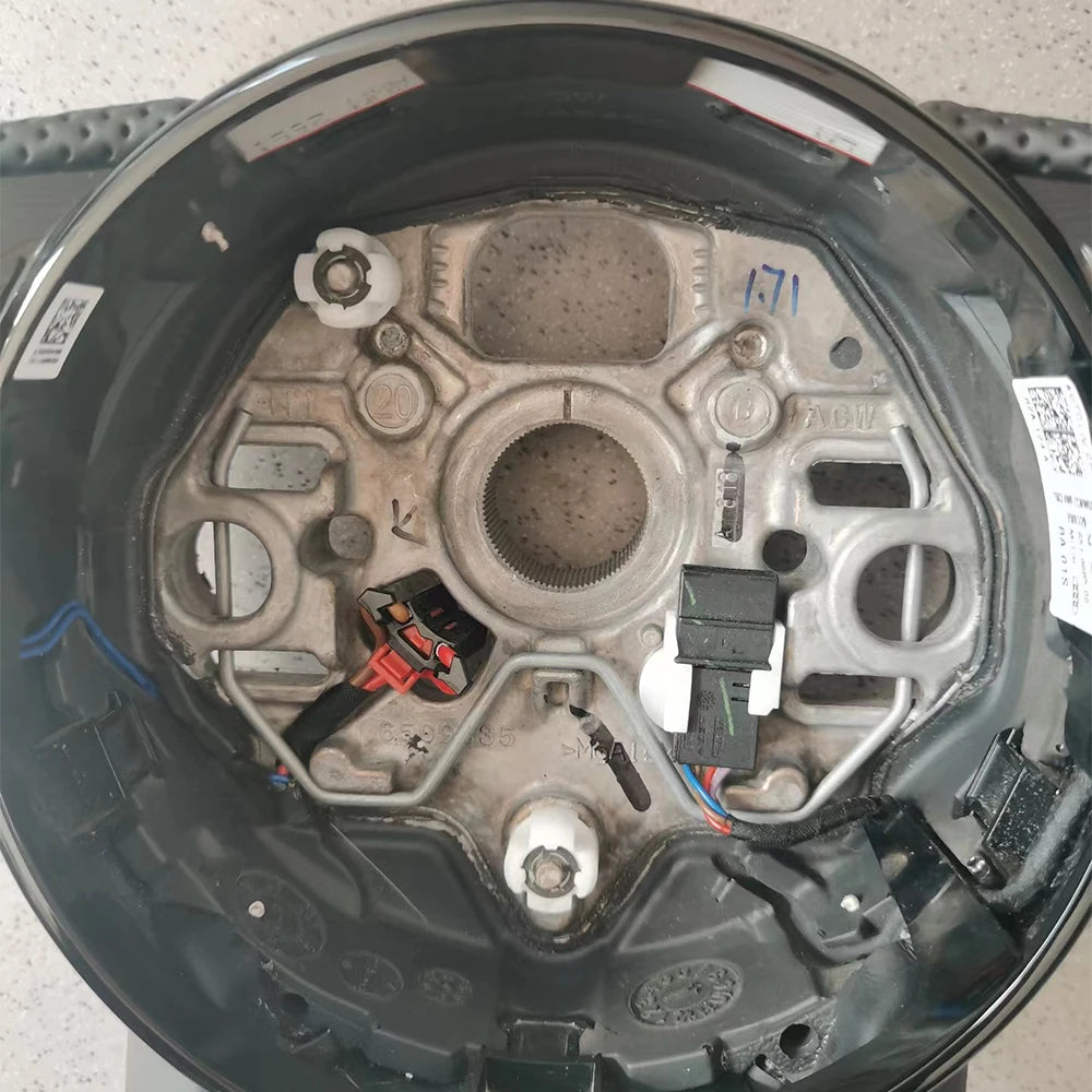 Beheiztes Lenkrad mit flachem Boden aus Leder für Audi a3 a4 a5 b9 halb perforiertes beheiztes Sportlenkrad beheizt