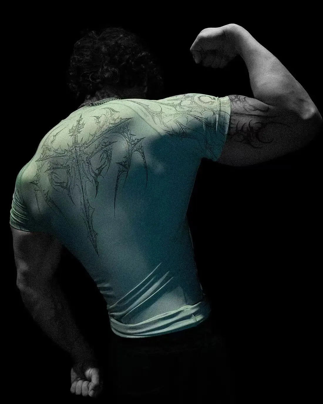 GYM-T-Shirt für Herren, dunkler Gothic-Druck, Muskel-T-Shirt, hohe Elastizität und schnell trocknende Übung für Bodybuilding-Training, 2025, Sommer