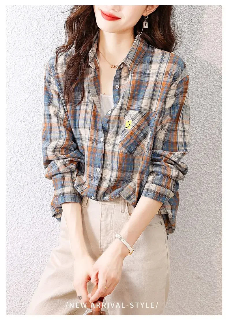 Kariertes Hemd für Frauen im Frühjahr und Herbst neues modisches und Retro-Hemd aus reiner Baumwolle, getragen mit einem fremden