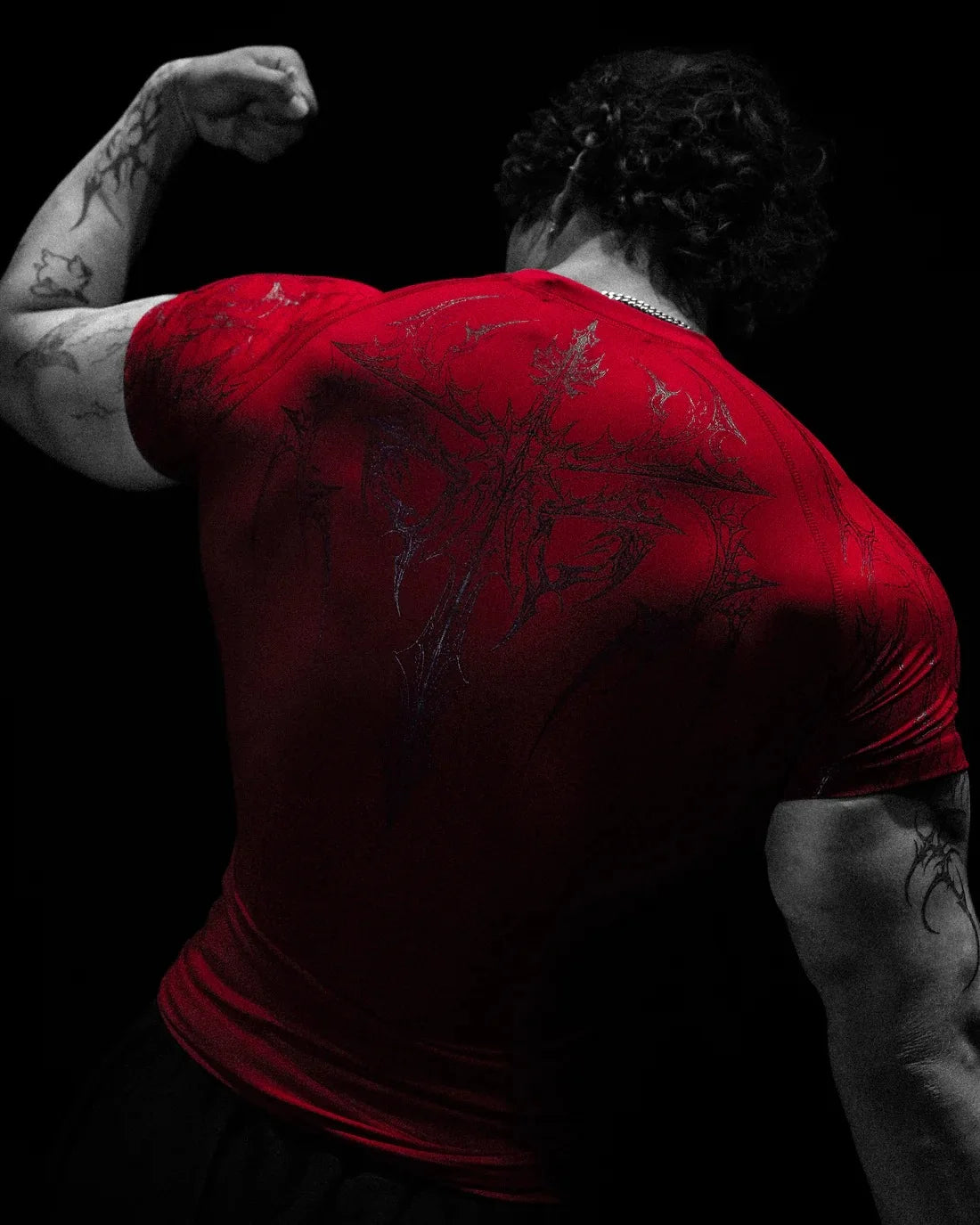 GYM-T-Shirt für Herren, dunkler Gothic-Druck, Muskel-T-Shirt, hohe Elastizität und schnell trocknende Übung für Bodybuilding-Training, 2025, Sommer