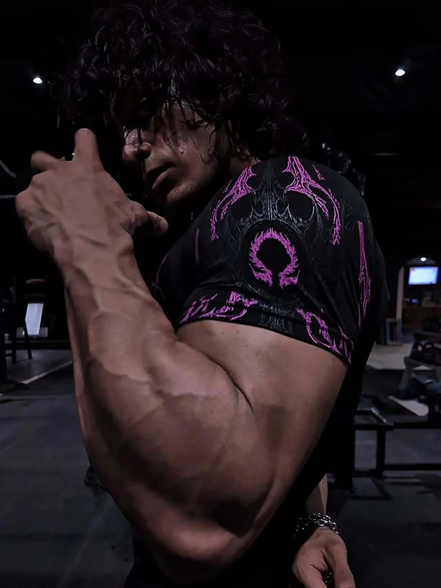 GYM-T-Shirt für Herren, dunkler Gothic-Druck, Muskel-T-Shirt, hohe Elastizität und schnell trocknende Übung für Bodybuilding-Training, 2025, Sommer