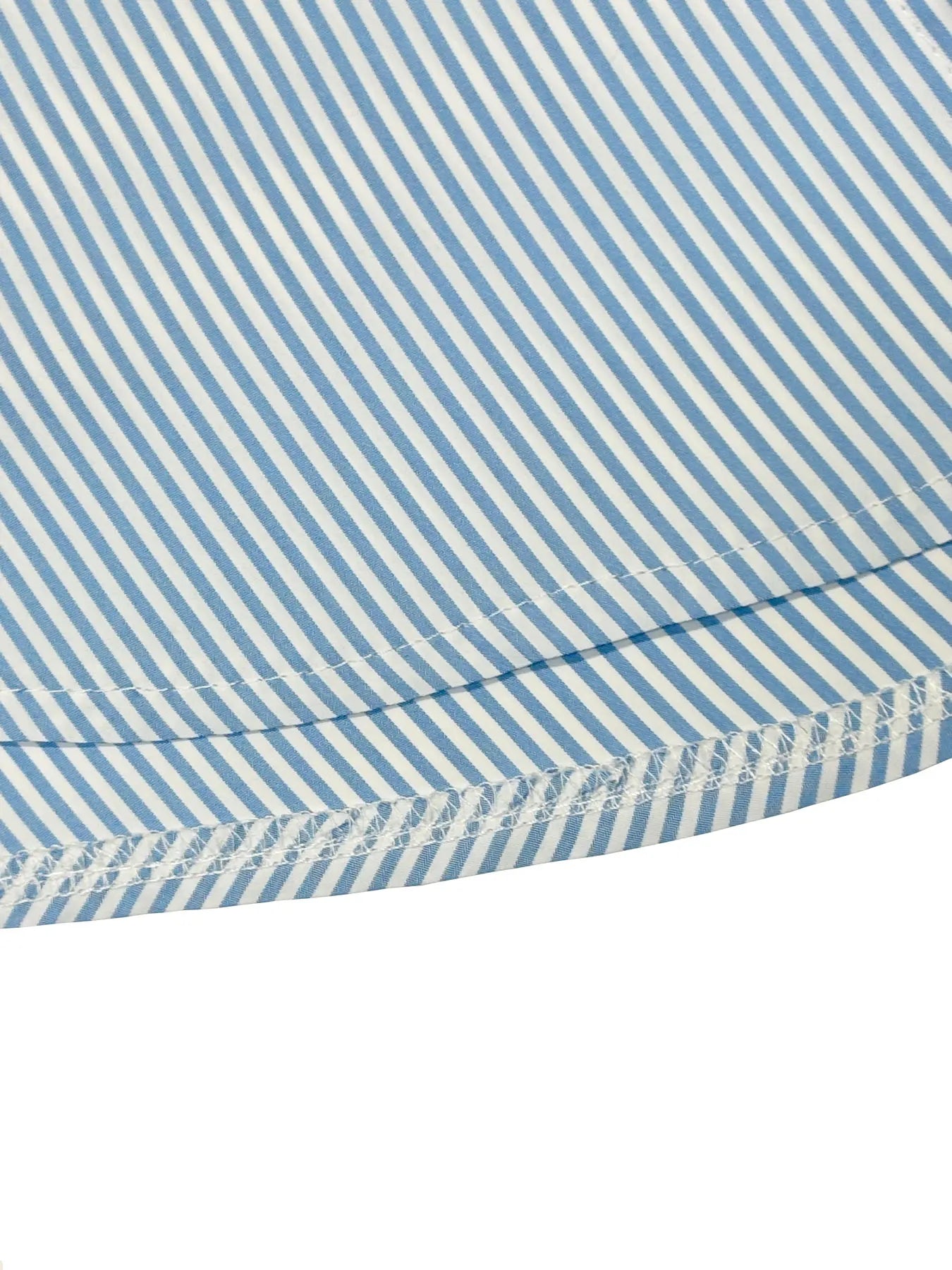 Gestreiftes bedrucktes Hemd mit Knopfleiste vorne, Taschen und Bündchenärmeln, lässiges Oberteil, geeignet für den Alltag und den Urlaub, Damenstil