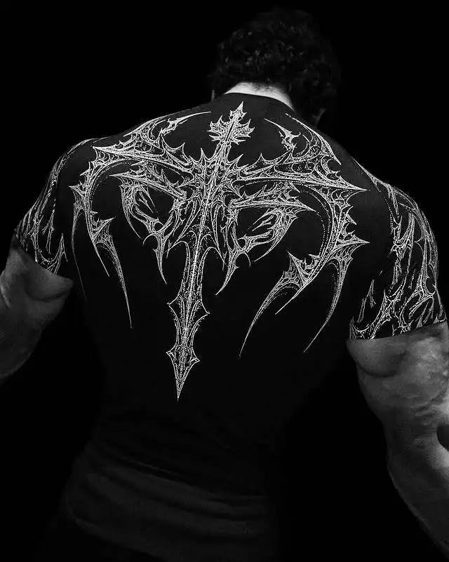 GYM-T-Shirt für Herren, dunkler Gothic-Druck, Muskel-T-Shirt, hohe Elastizität und schnell trocknende Übung für Bodybuilding-Training, 2025, Sommer