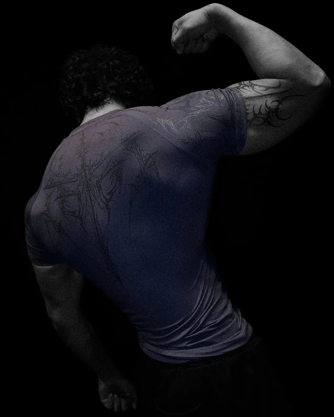 GYM-T-Shirt für Herren, dunkler Gothic-Druck, Muskel-T-Shirt, hohe Elastizität und schnell trocknende Übung für Bodybuilding-Training, 2025, Sommer