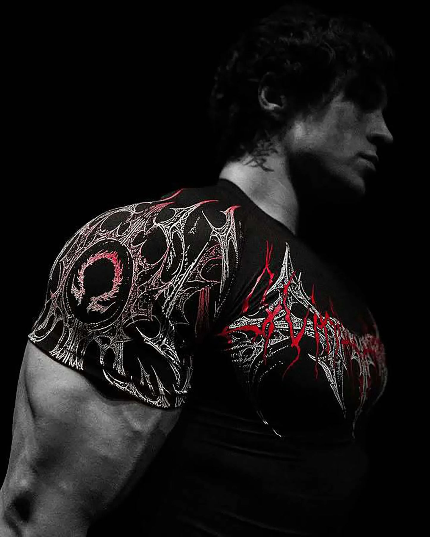 GYM-T-Shirt für Herren, dunkler Gothic-Druck, Muskel-T-Shirt, hohe Elastizität und schnell trocknende Übung für Bodybuilding-Training, 2025, Sommer