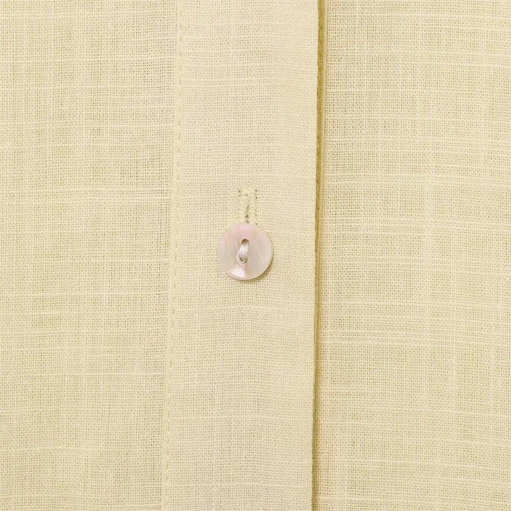 Damenhemd mit Kragen und weiten Ärmeln, schlichtes und lässiges Temperament-Sommerhemd im neuen Stil