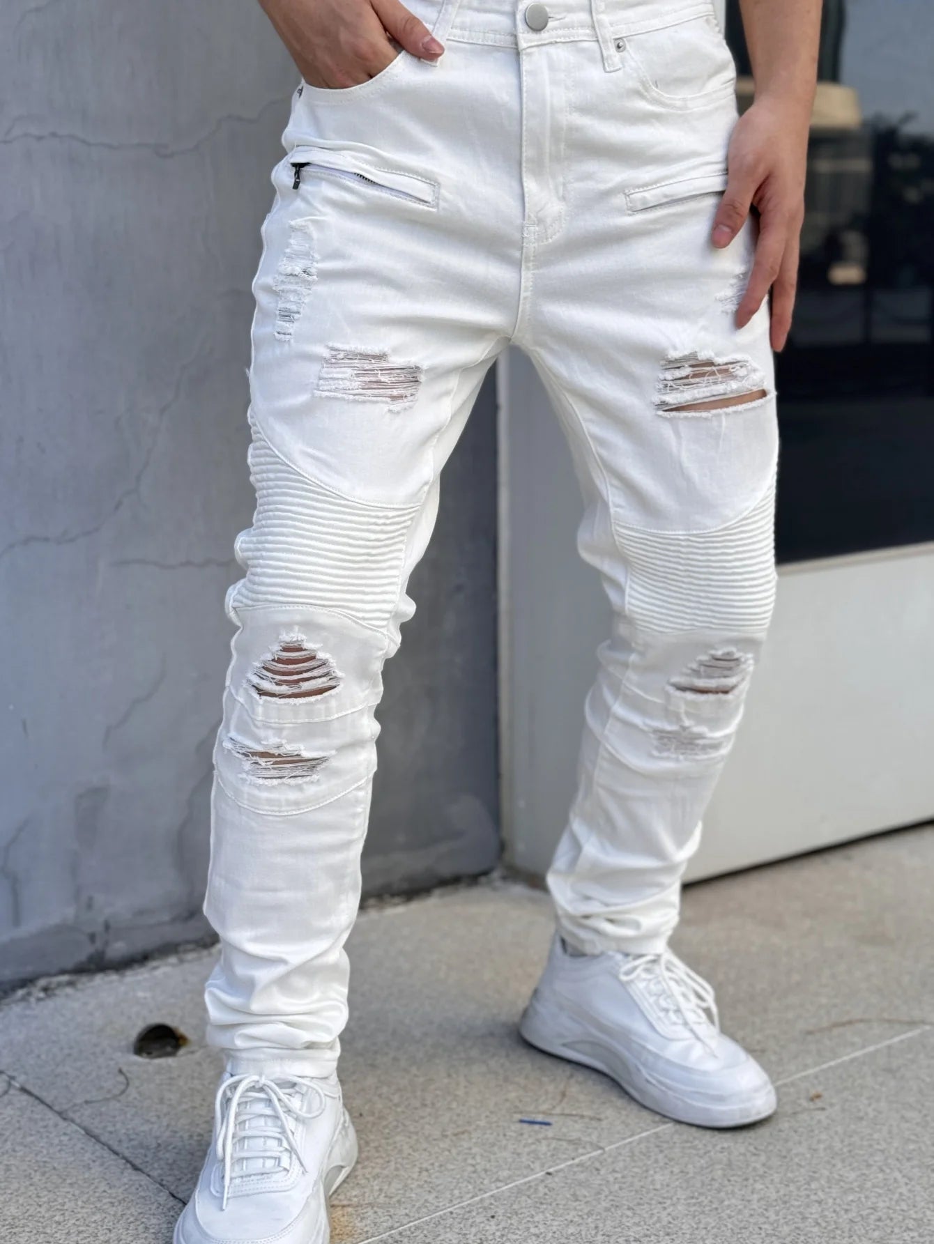 Modische Herrenjeans, coole und stilvolle Freizeithose im Hip-Hop-Stil, weißer Baumwollmischgewebe, atmungsaktiv und bequem